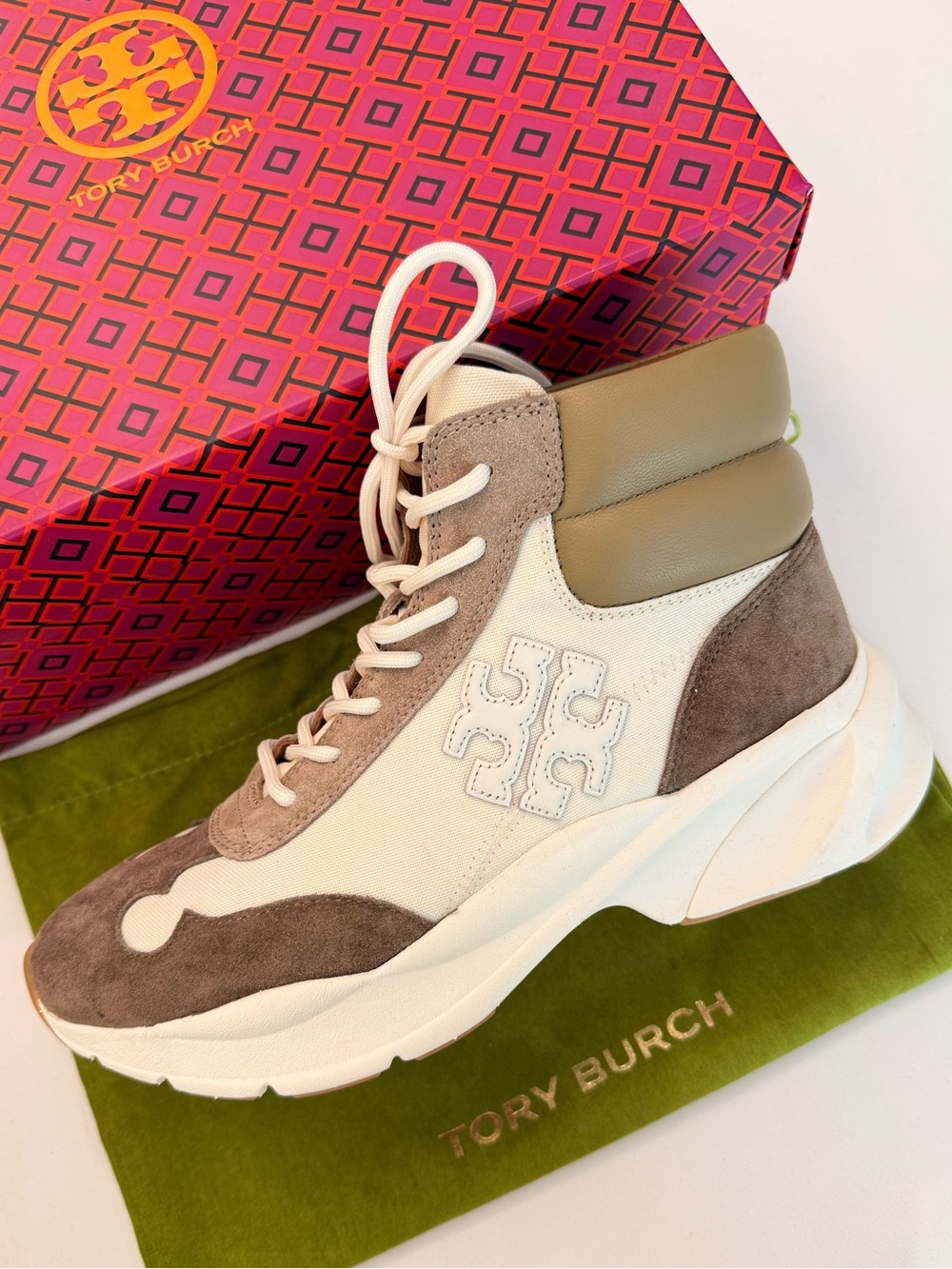 $328 Tory Burch Good Luck Hiker Sneakers Cream Oakwood Suede Chunky Runner 8.5